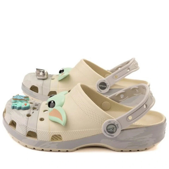 CROCS Mandalorian Baby Yoda NWT - Picture 11 of 14